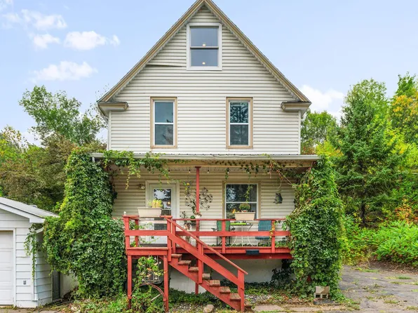 3002 Exeter St, Duluth, MN 55806