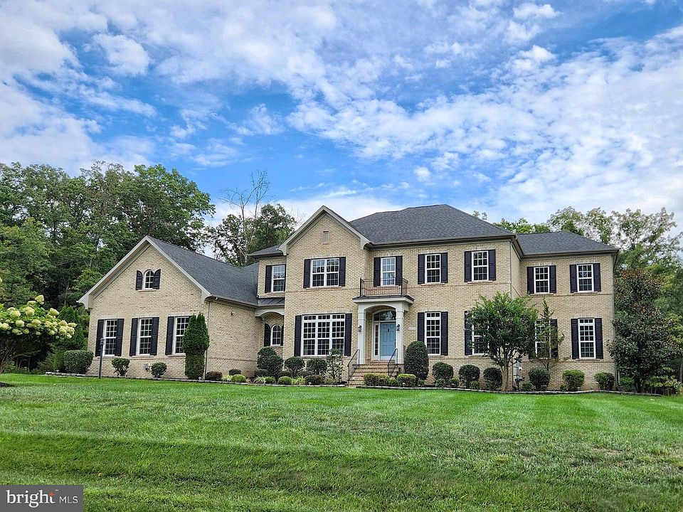1st image of 6509 Bull Run Woods Trl