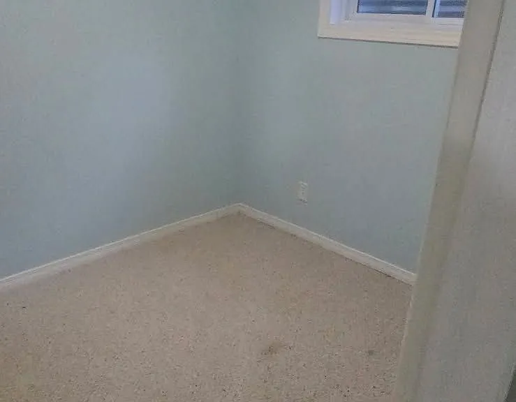 508 Farnham Ct — Photo 8