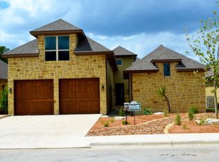 2861 Rock Barn Dr, Kerrville, TX 78028
