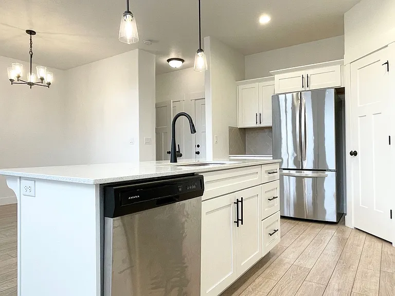 13983 S Middle Ridge Ln — Photo 9