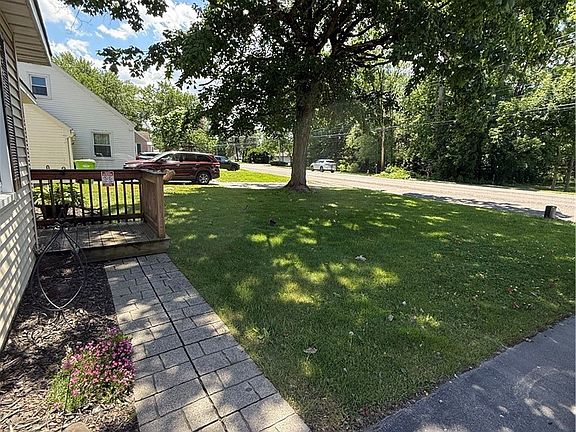 4th image of 7124 Buckley Rd