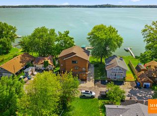 3056 Shaw Ct, Madison, WI 53711