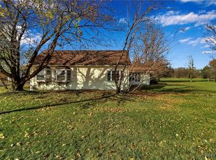 11552 Main St, Clarence, NY 14031