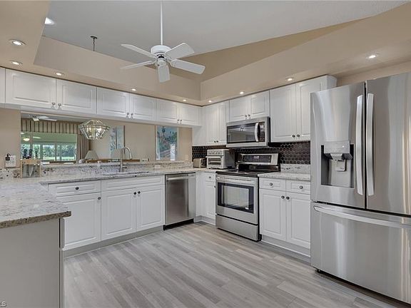 5th image of 848 Marblehead DR