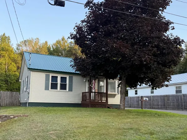 216 Bowdoin Street, Millinocket, ME 04462