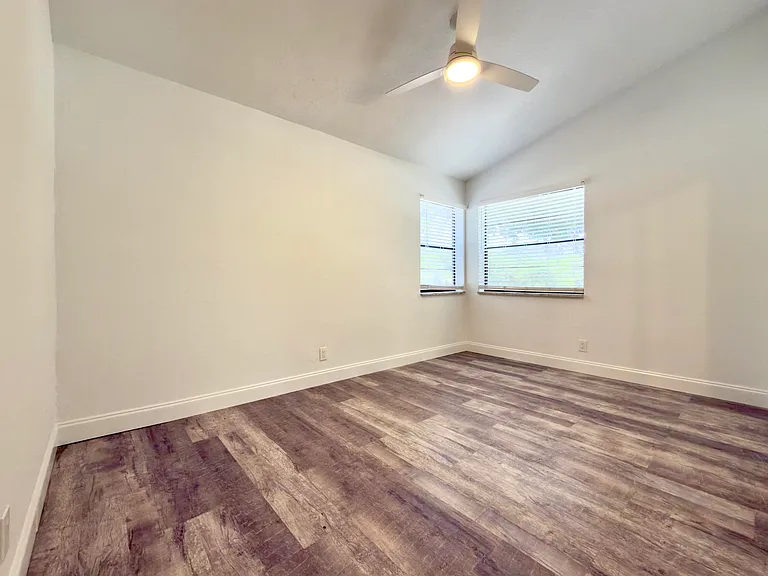 11698 NW 20th Dr — Photo 23