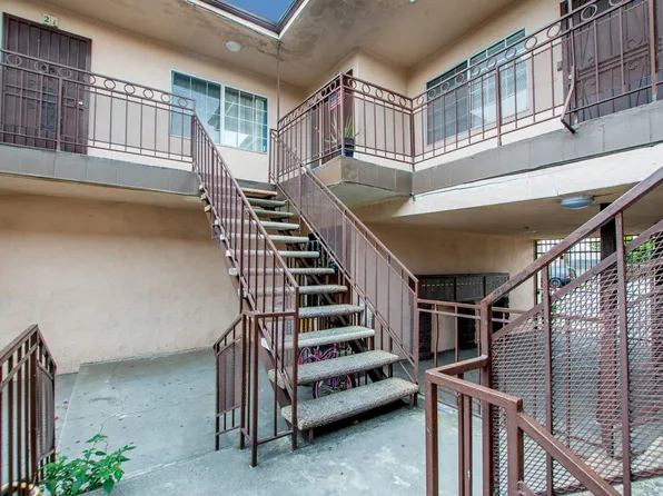 Figueroa Street Apartments, 10520 S Figueroa St #25, Los Angeles, CA 90003