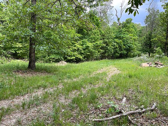 4th image of 1190 Robinwood Ln
