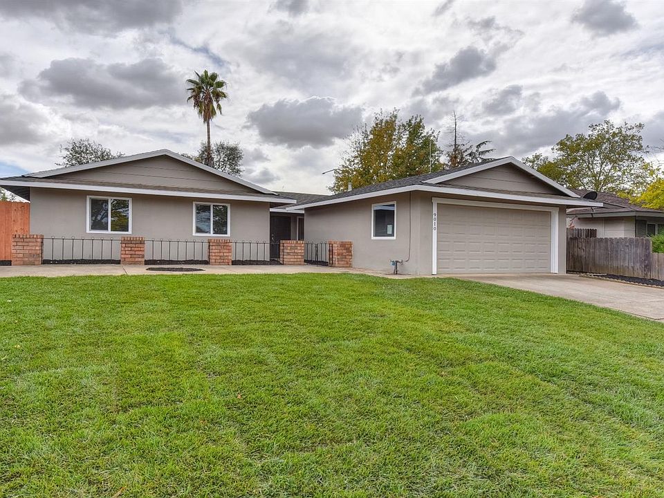 1st image of 9010 Salmon Falls Dr