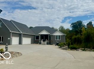 4270 Victoria Ln, Avon, IN 46123