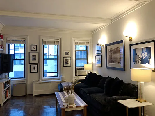 Rented by Everrock Equities | media 8