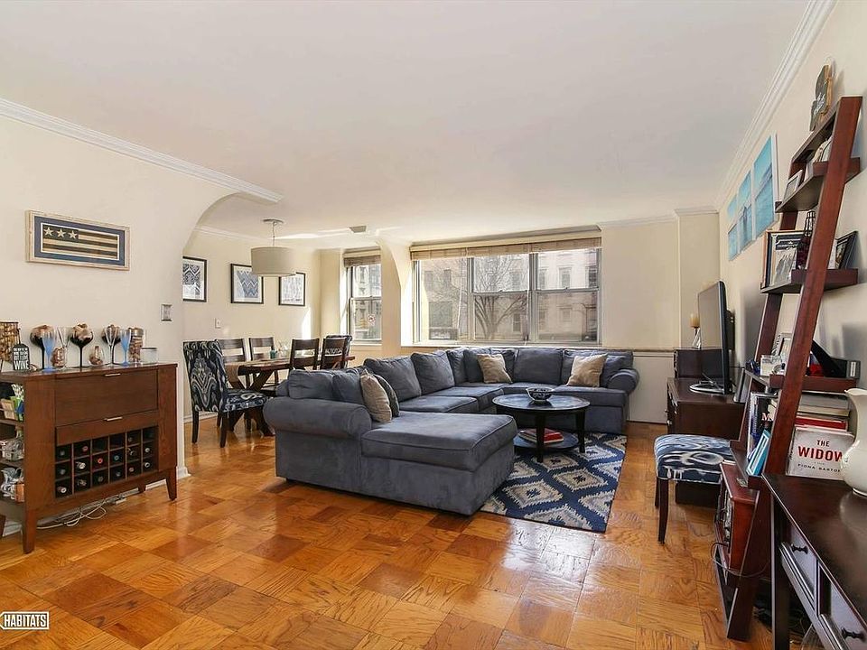 1st image of 32 Gramercy Park S #2G