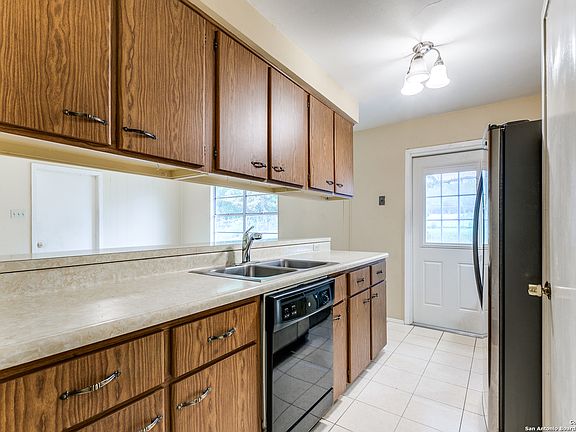 4th image of 3159 WHITEWING LN