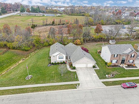 2nd image of 6565 Evergreen Woods Dr