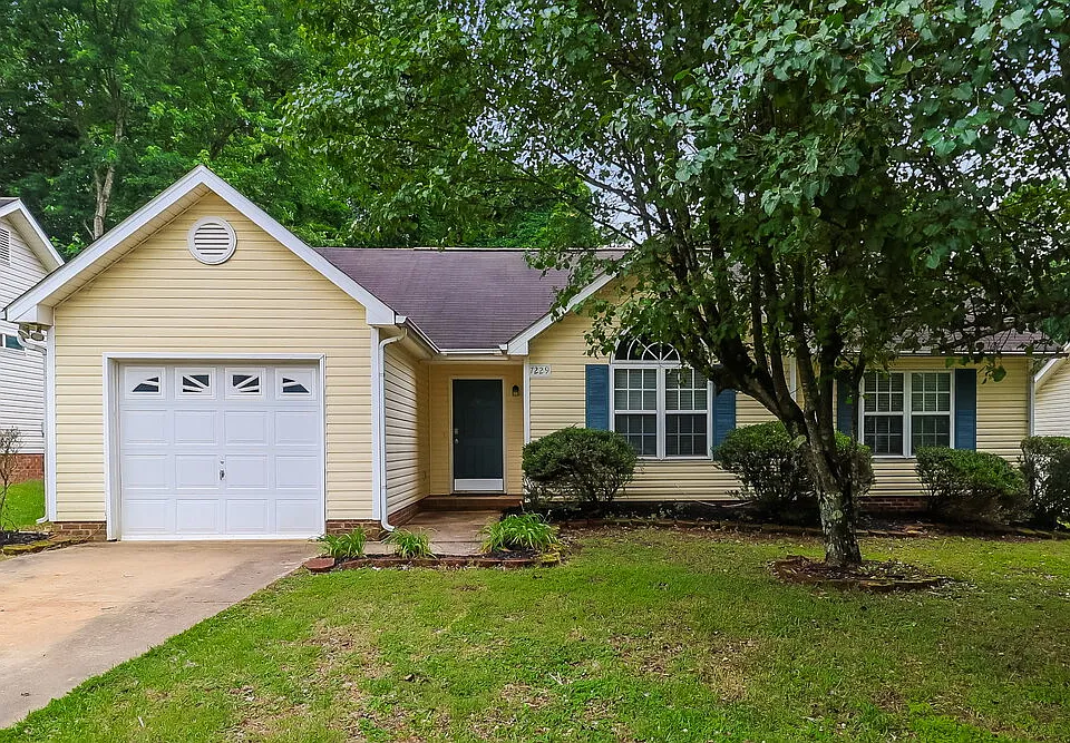 7229 Kavan Hunter Dr