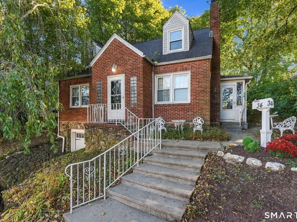 34 Bradley Avenue, Meriden, CT 06451