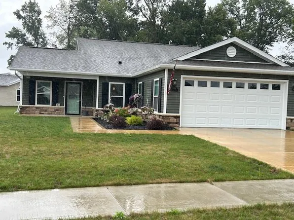 1605 Arrow Dr, Ashland, OH 44805