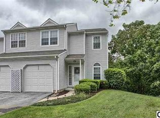 1522 Spring Knoll Ct, Harrisburg, PA 17111