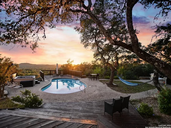 5707 Circle Oak Dr, Bulverde, TX 78163