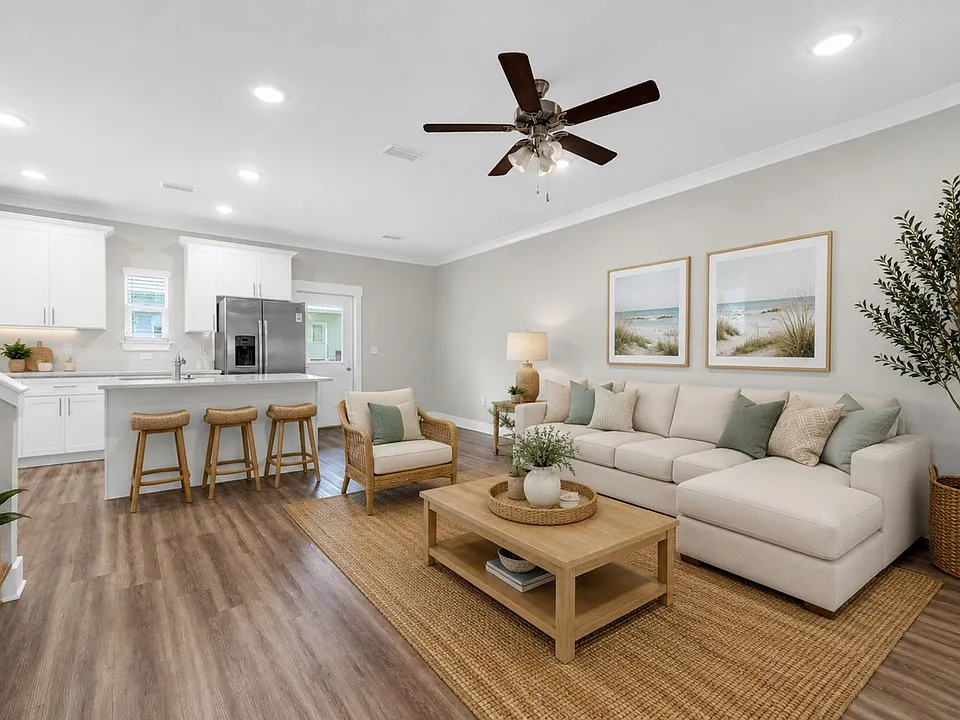 328 Date Palm Ln