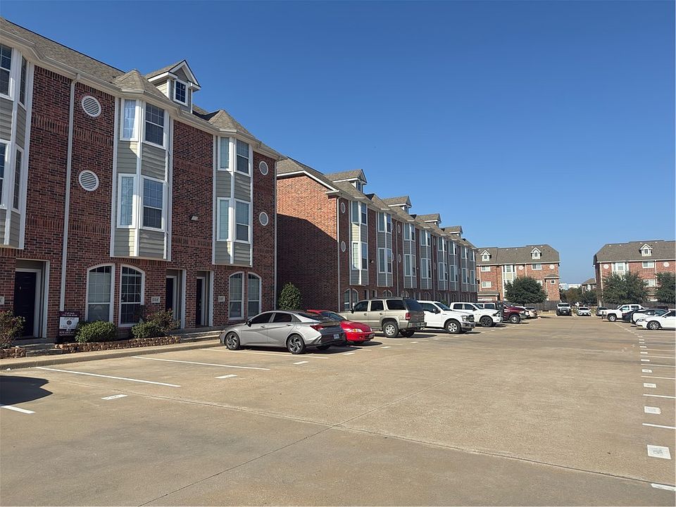 1198 Jones Butler Rd APT 1105, College Station, TX 77840 | MLS