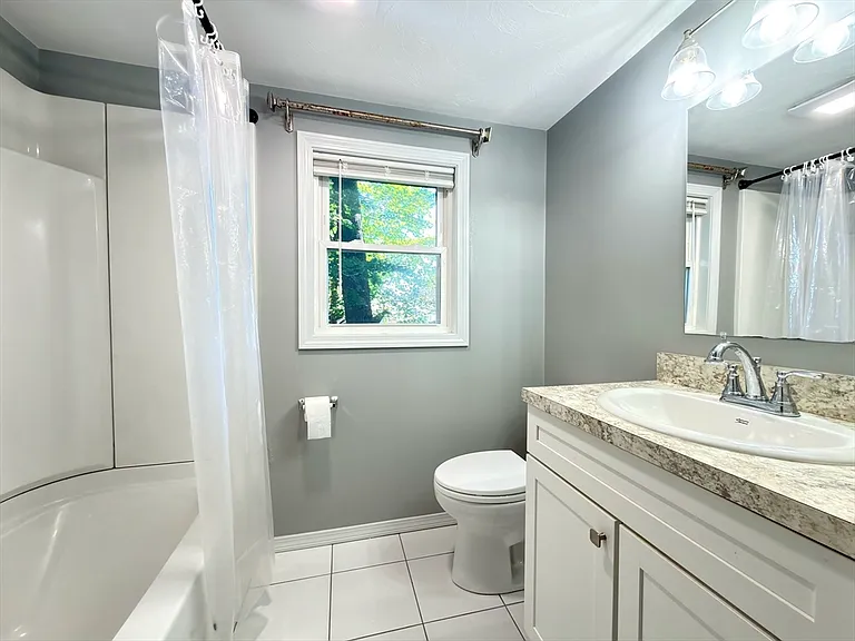 1 Annaberry Ln #1A — Photo 10
