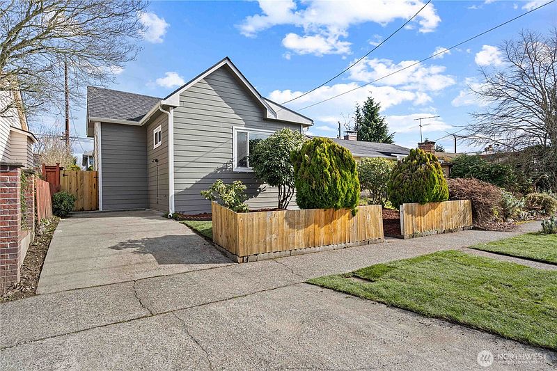 5th image of 5526 20th Avenue S