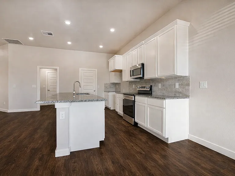 2049 Dove Ave — Photo 5