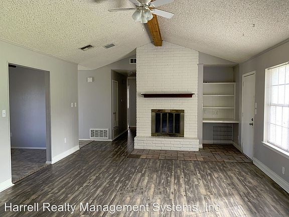 2nd image of 1102 N Donna Dr