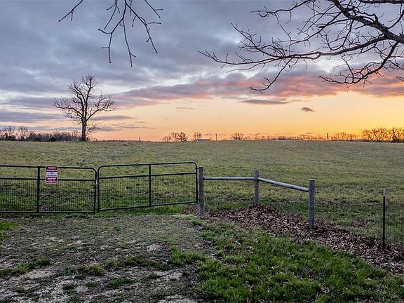 2nd image of 0 Flucom Rd E