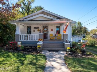 211 S Cedar St, Maryville, TN 37803