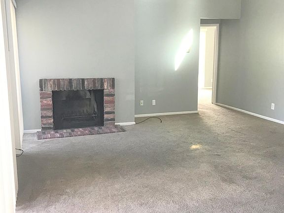 5th image of 838 Highland Ave APT 3