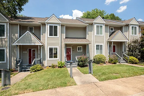 2087 Airy Cir Photo 1