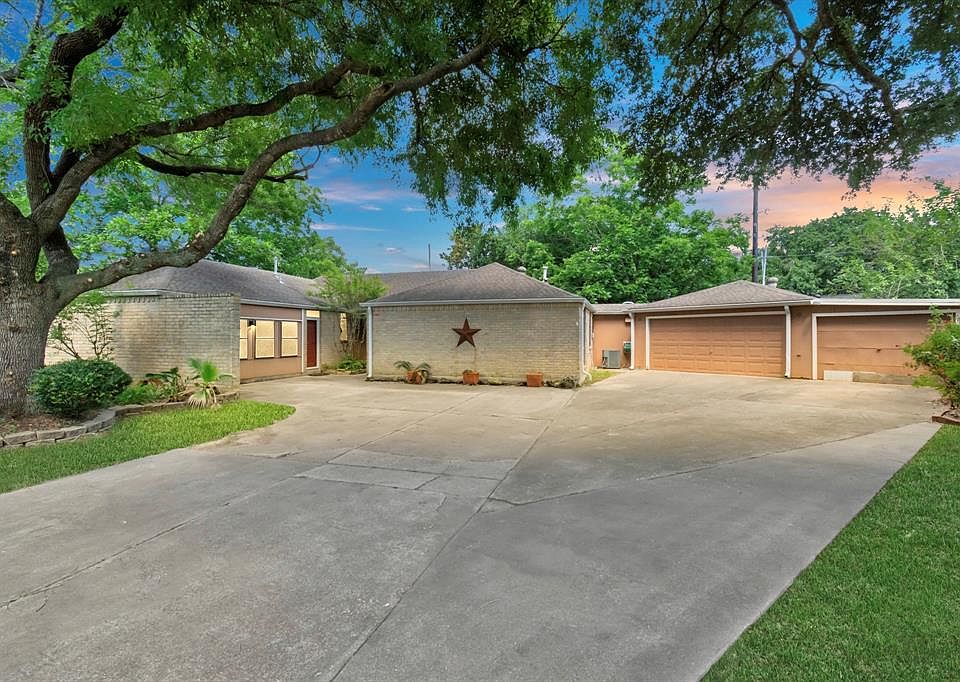 1st image of 10227 Kirkwren Dr