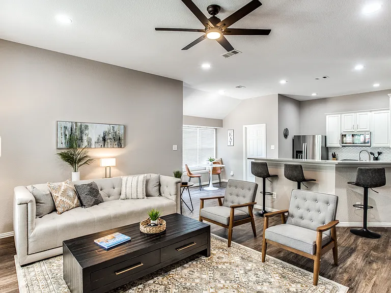 5848 Palomino Dr — Photo 4