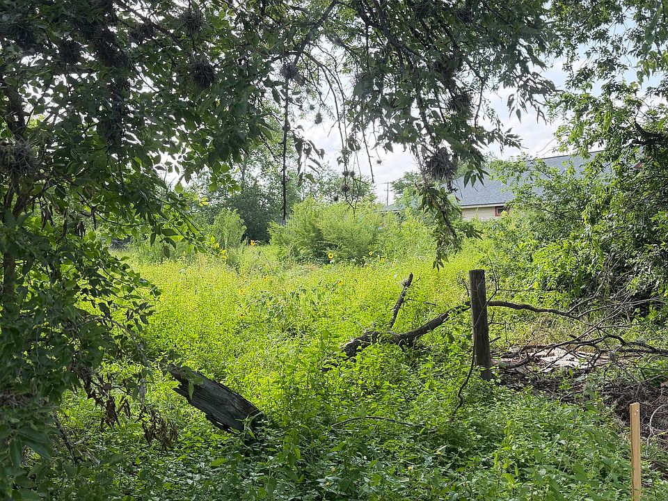 1st image of 205 LA GLORIA ST LOT 9