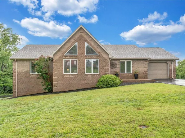 1341 Johnsbury Ct NE, Roanoke, VA 24019