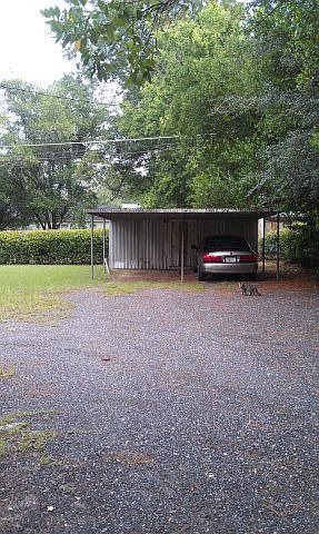 2nd image of 1415 Gordon Ave