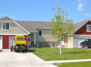 2820 15th Ave NW APT D, Minot, ND 58703