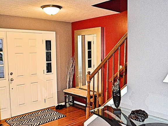 2nd image of 1197 Linford Cir