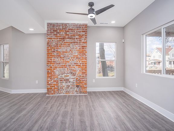 3rd image of 883 Studer Ave