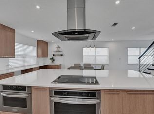 1194 Hillsboro Mile APT 1, Hillsboro Beach, FL 33062