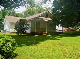119 Elm St, Martin, TN 38237