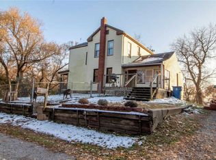 1327 E 5th St, Alton, IL 62002