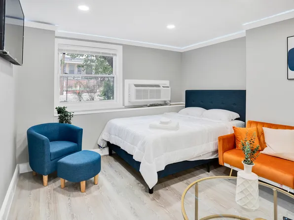 258 Clerk Street image 5 of 34