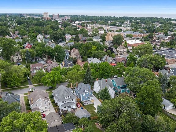 3rd image of 1459 Cohassett Ave