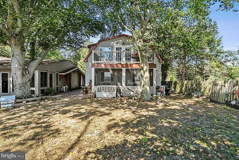 1348 Carpenters Point Rd — Photo 40
