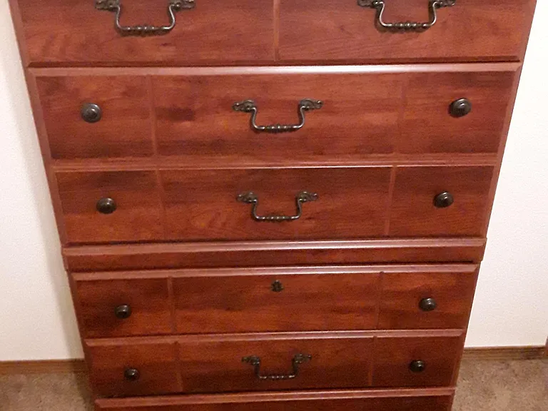 EACH ROOM HAS A NEW 7 DRAWER DRESSER PER OCCUPANT