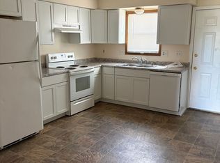 825 Wheelock Avenue 839 843 8 827 #833-837-831, Hartford, WI 53027